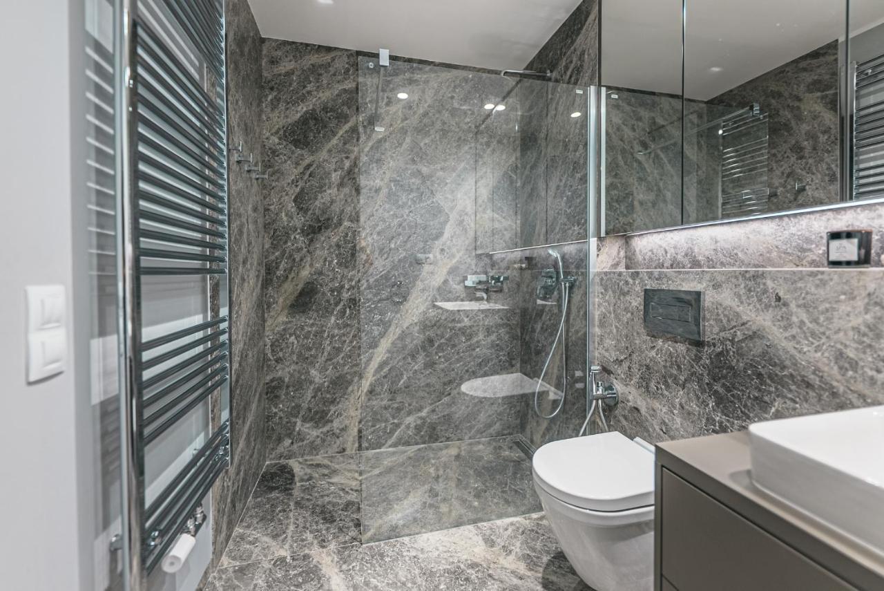 Apartamento Days - Stylish With Terrace - Parking - Quiet Area *