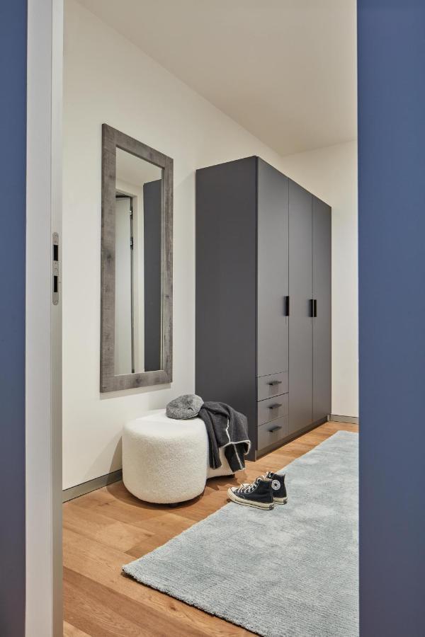 Days - Stylish With Terrace - Parking - Quiet Area Apartamento *